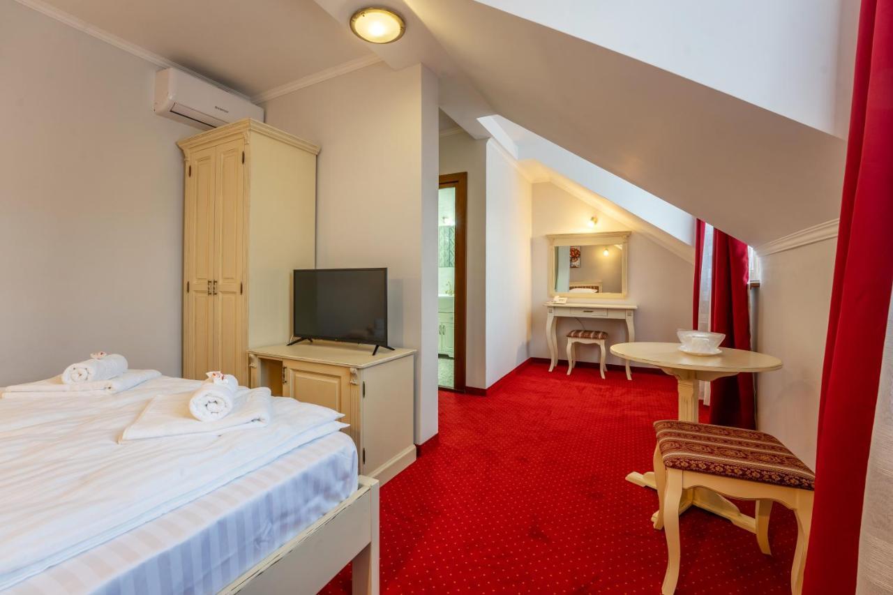 סיגישוארה Hotel Princessophie מראה חיצוני תמונה