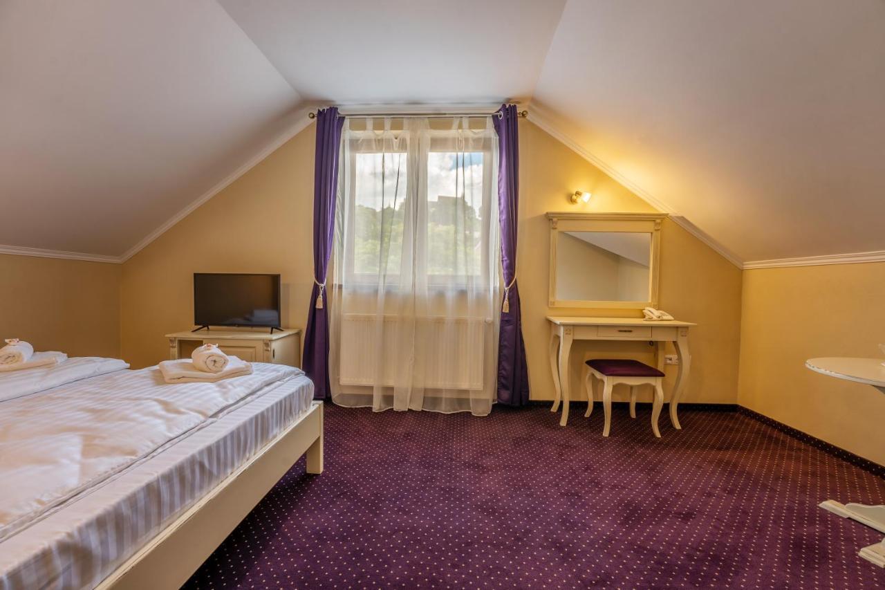 סיגישוארה Hotel Princessophie מראה חיצוני תמונה