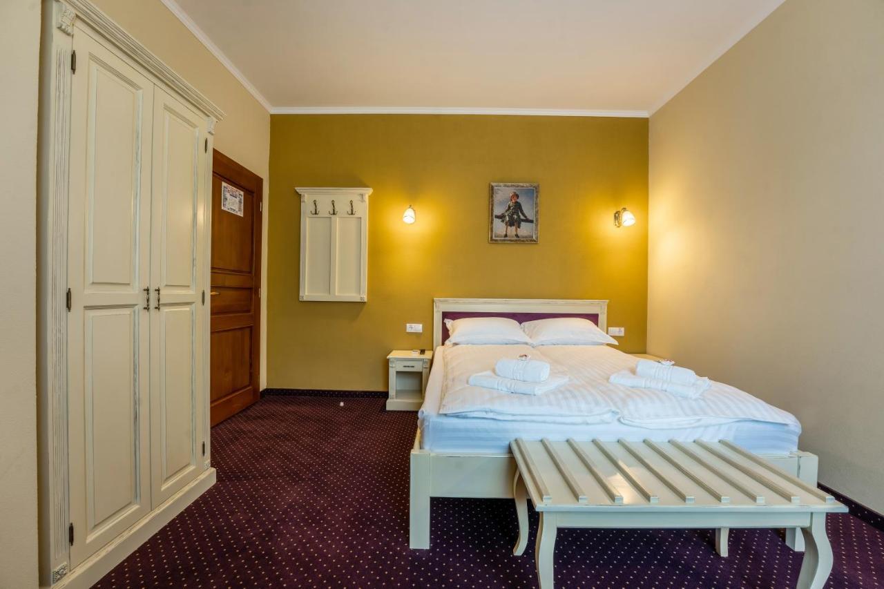 סיגישוארה Hotel Princessophie מראה חיצוני תמונה