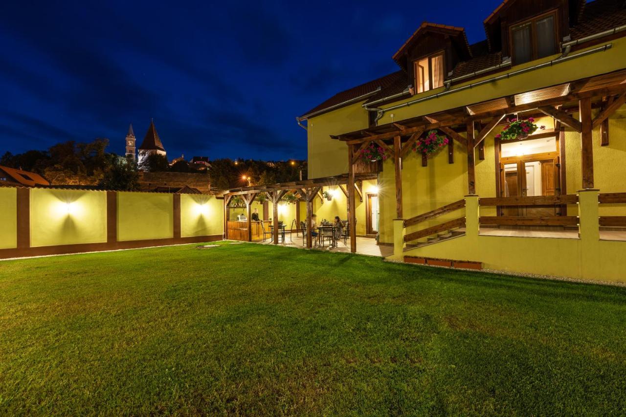 סיגישוארה Hotel Princessophie מראה חיצוני תמונה